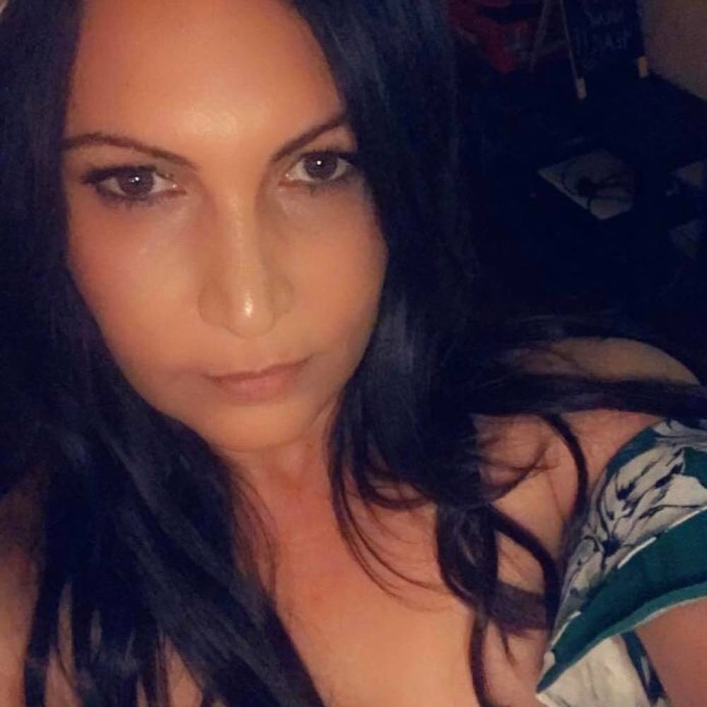 Meet your Posher, Jasmin